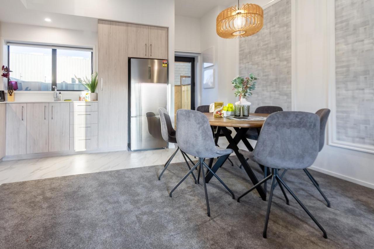 Modern 3 Bed Overlooking Hagley Park Christchurch Eksteriør bilde