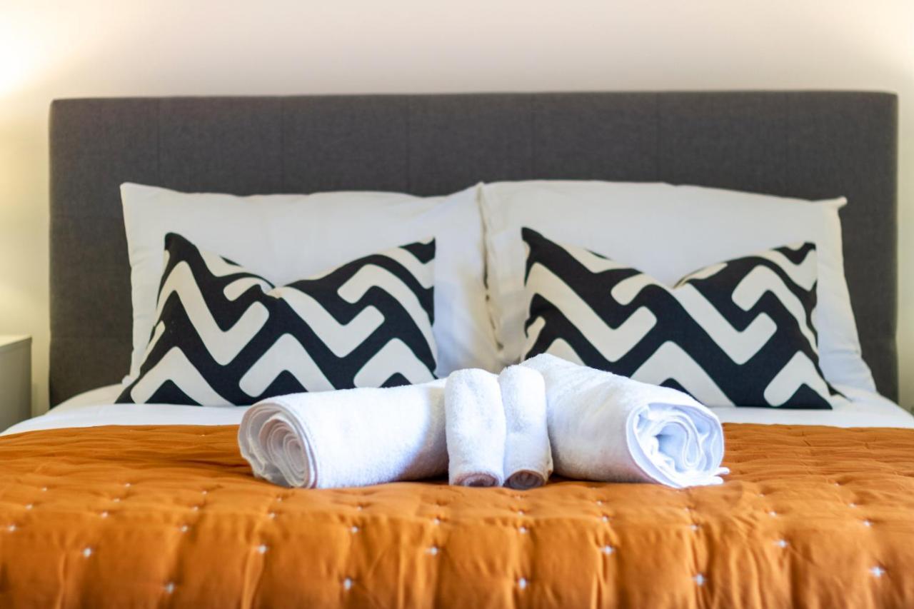 Modern 3 Bed Overlooking Hagley Park Christchurch Eksteriør bilde