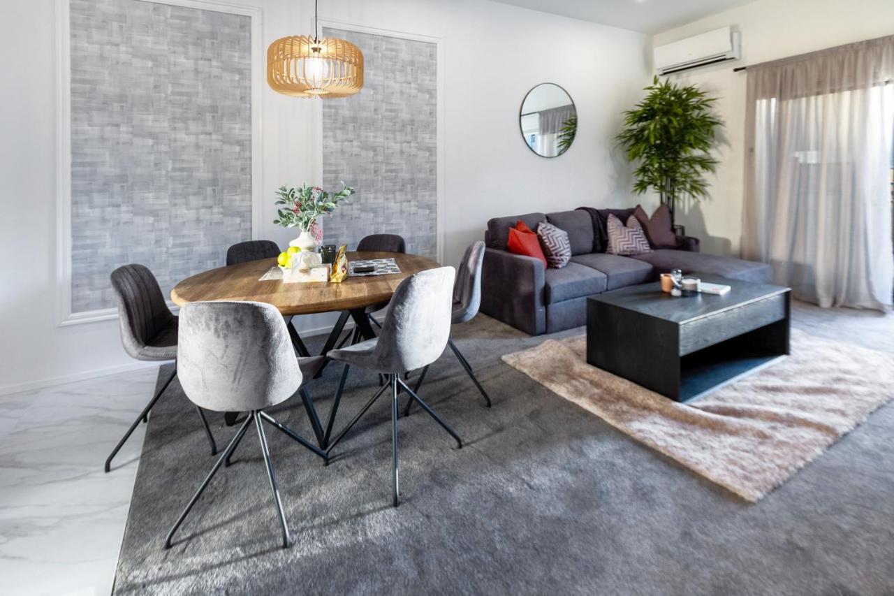 Modern 3 Bed Overlooking Hagley Park Christchurch Eksteriør bilde